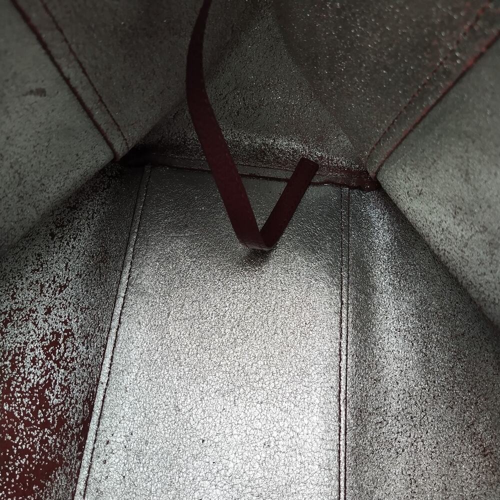 MCM Wandel Red Ruby Tan Leather Reversible Double Handle Shopper Tote Bag - Picture 13 of 16